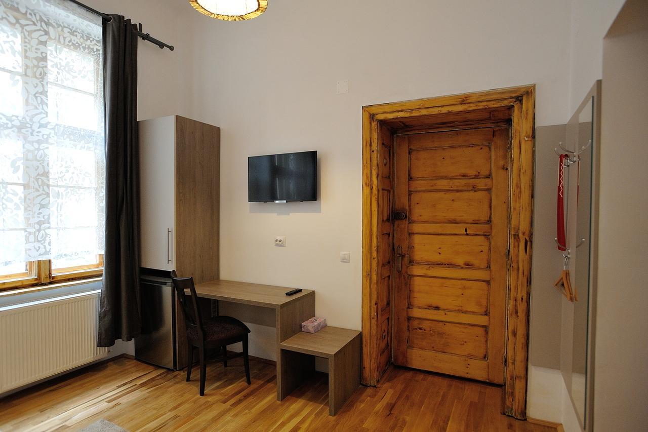 Dinicu Residence - Central Location Brasov Luaran gambar