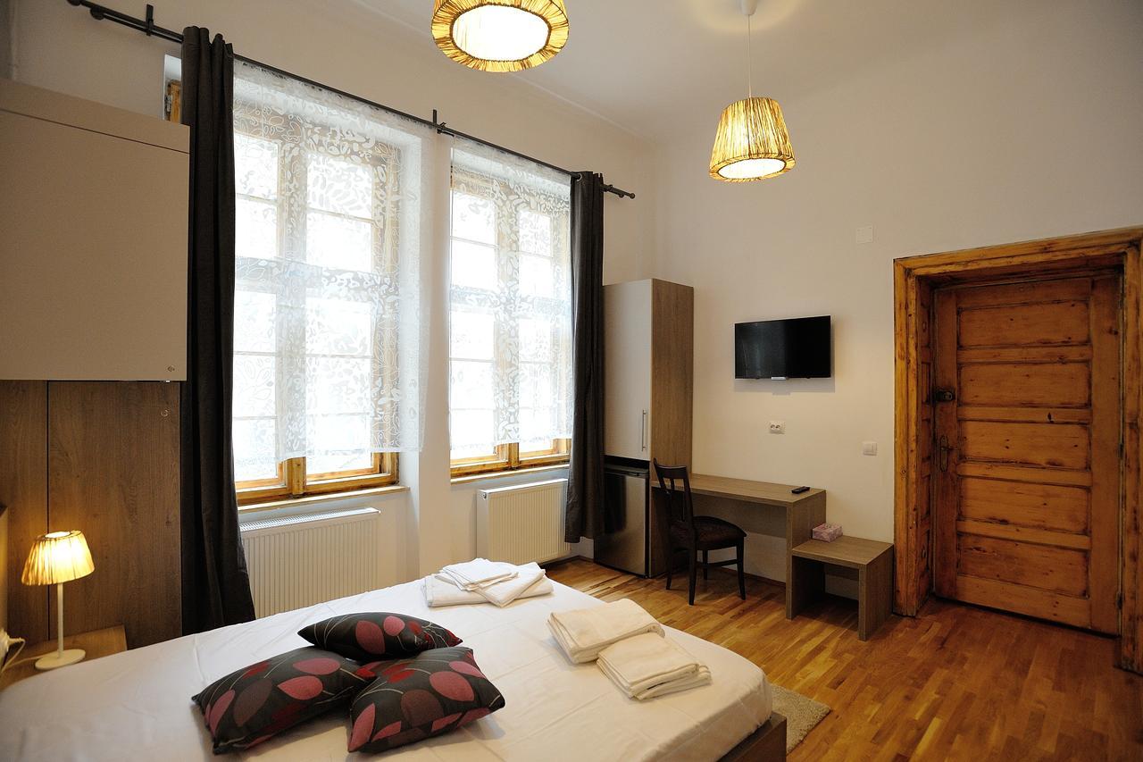 Dinicu Residence - Central Location Brasov Luaran gambar